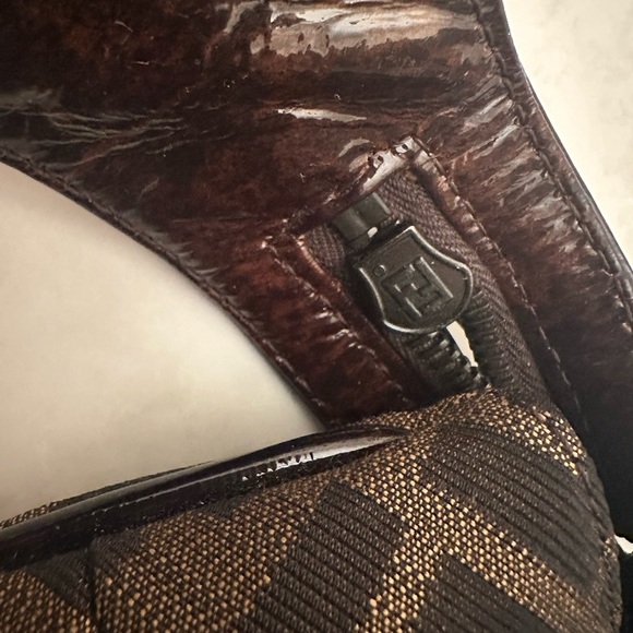 Vintage Fendi Tobacco Monogram 'To You' Convertible Clutch - Picture 12 of 15